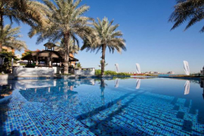 Club Vista Mare, free Riva beach club access